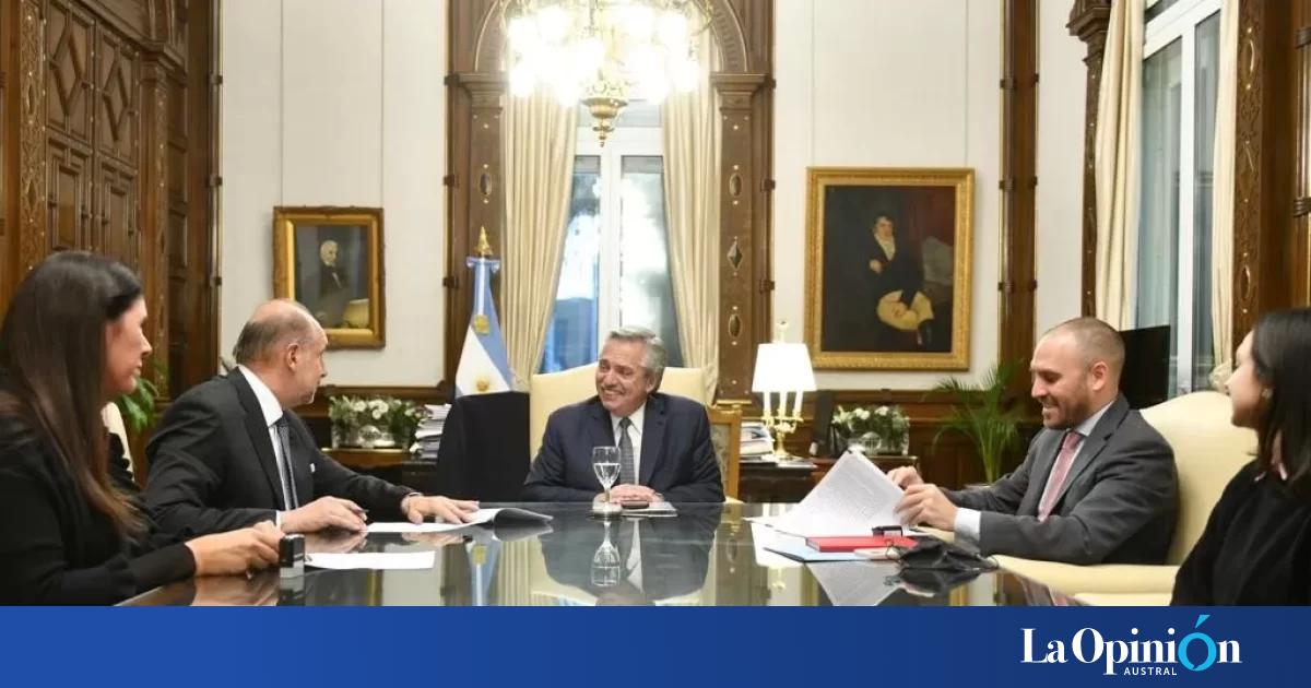 Martín Guzmán y Omar Perotti anunciaron el pago de la deuda histórica