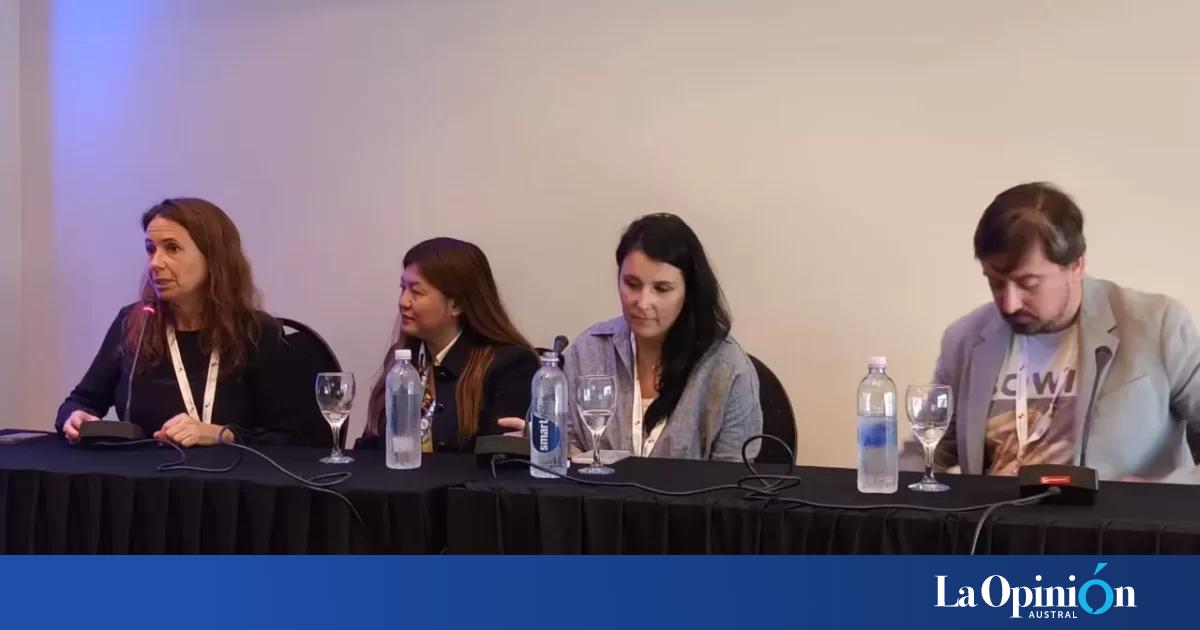 Presentaron Mujeres Mineras De Santa Cruz En Arminera A Os La