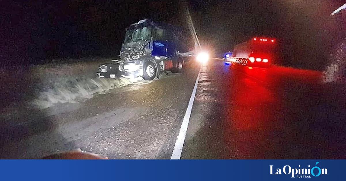 Dos Camiones Chocaron En La Ruta 3 Los Conductores Fueron Trasladados