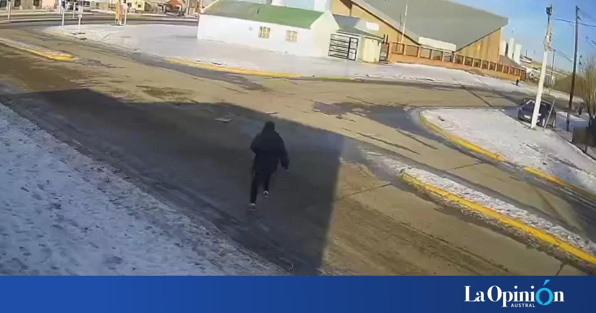 Entró a robar a una casa el dueño lo descubrió y lo sacó corriendo