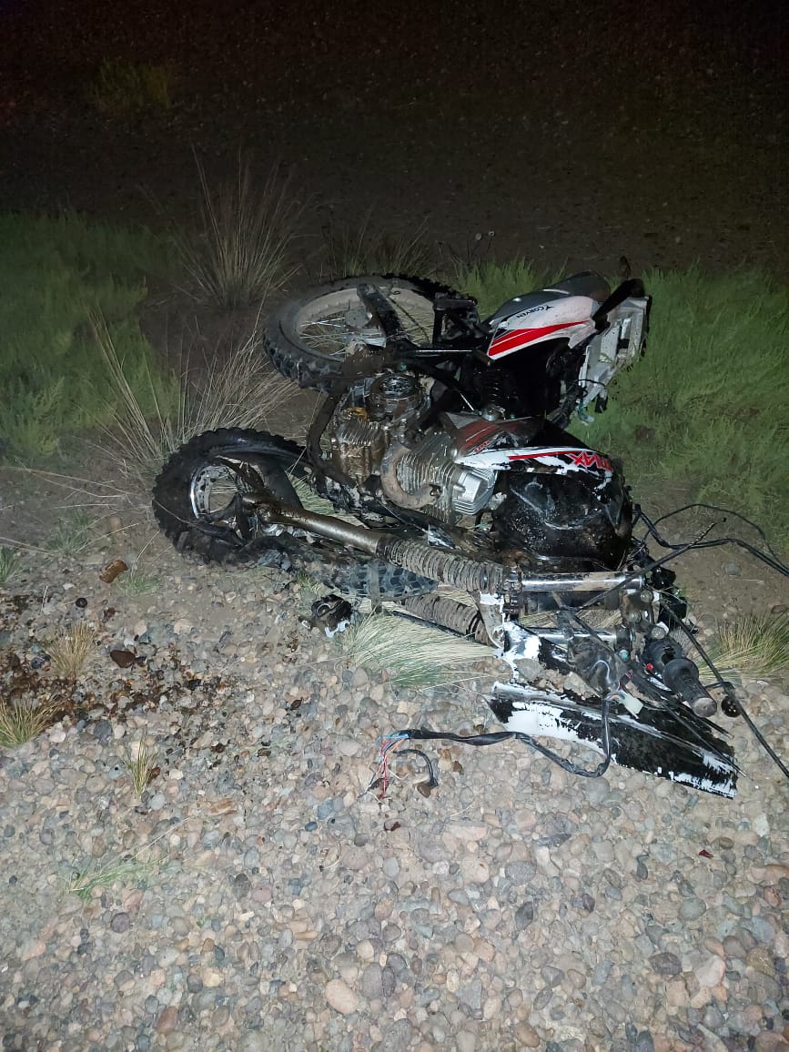 Un Joven Motociclista Murió En Brutal Choque Frontal Contra Un Auto En La Ruta La Opinión Austral 2570