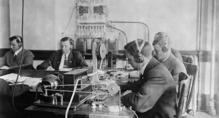 24 de mayo: ¿por qué se celebra el día del operador de radio?