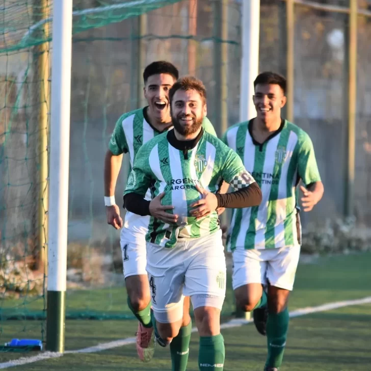 Mauro Fuentealba dejó el Boxing y se convirtió en el nuevo refuerzo de Bancruz Mauro Fuentealba dejó el Boxing y se convirtió en el nuevo refuerzo de Bancruz
