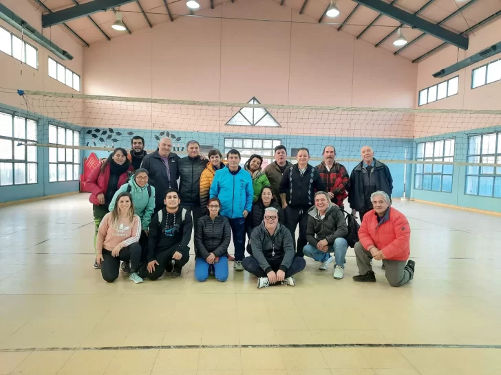 El referente del newcom Patricio Kaiser brindó cursos de arbitraje en Chubut: “Me voy feliz por la participación de la juventud”