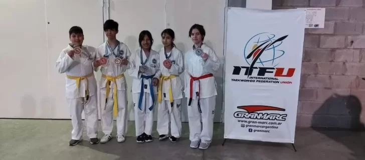 La Escuela Municipal de Taekwondo de Perito Moreno tiene a dos nuevos campeones mundiales