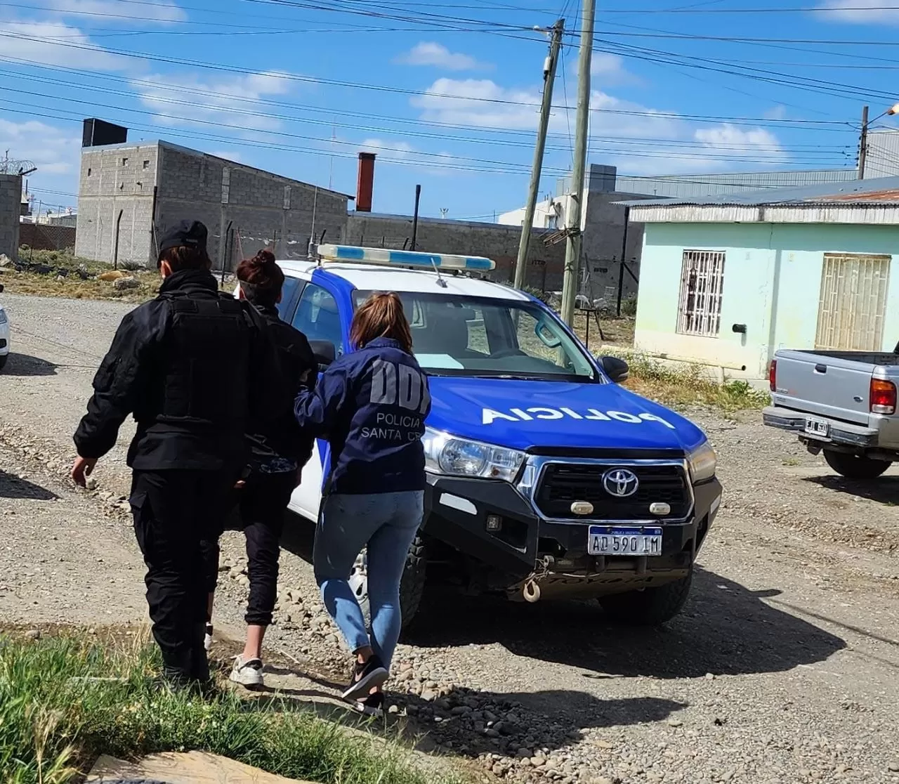 Caso Brenda: La Policía encontró a la menor desaparecida gracias a las redes sociales Caso Brenda: La Policía encontró a la menor desaparecida gracias a las redes sociales