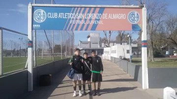 Tres jugadores de Boxing siguen sus pruebas en clubes de Buenos Aires