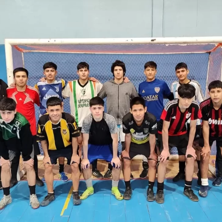 La AFUSA de Caleta Olivia “banca” el viaje de la Sub 17 a Mendoza