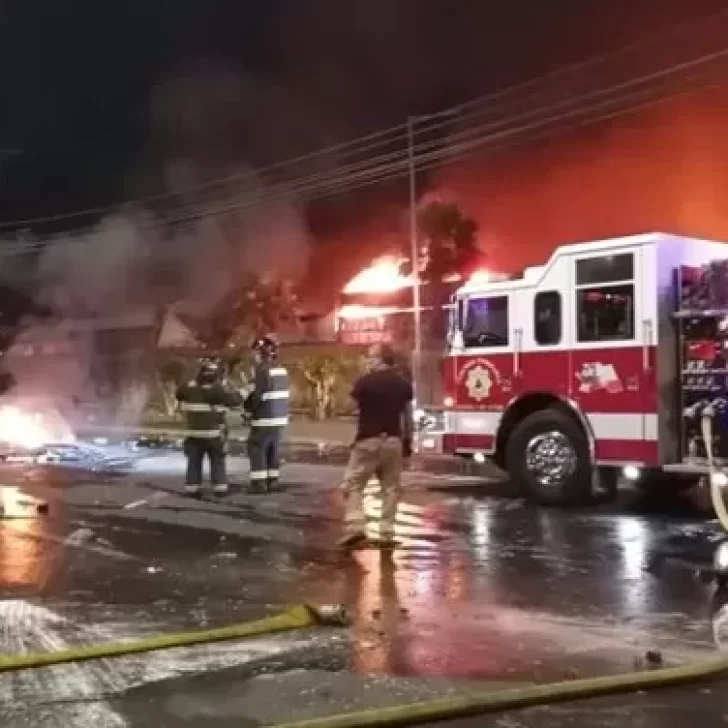 Le prestó la casa a un hombre en situación de calle, éste hizo fuego y se le incendió la vivienda