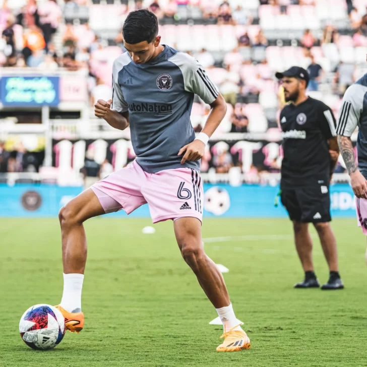 “Toto” Avilés y Lionel Messi, titulares en Inter Miami que empata vs Nashville