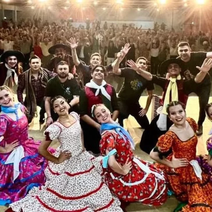 El Ballet Internacional fue ovacionado de pie en Francia