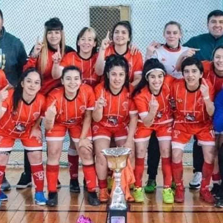 Las campeonas de Huracán Río Gallegos necesitan apoyo para viajar