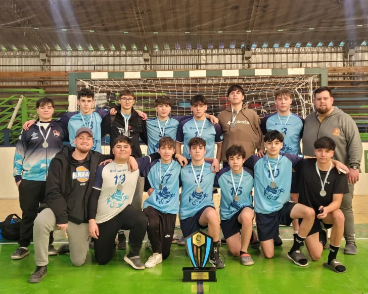 El handball masculino clasificó tercero en el nacional de Mendoza