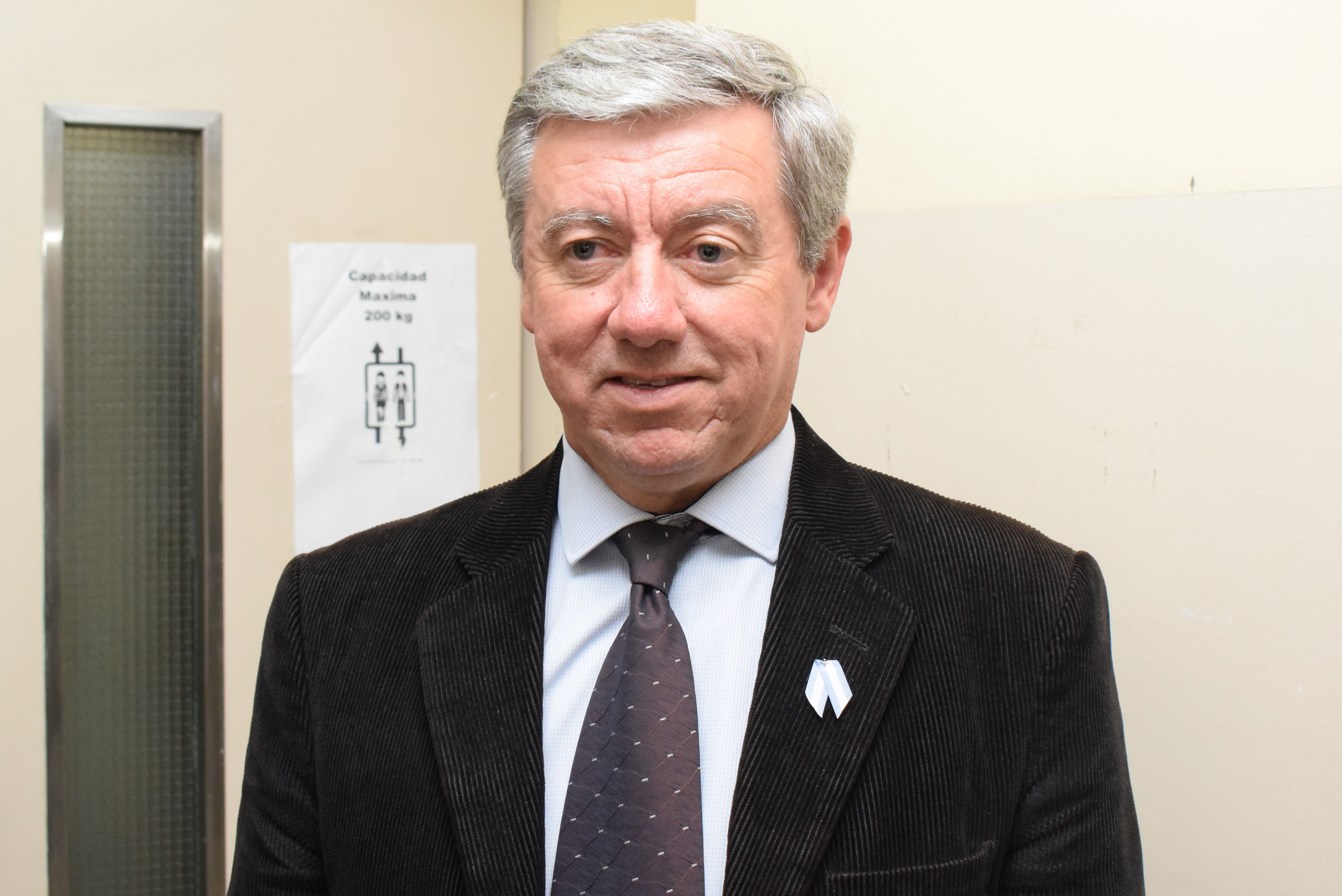 Jorge Arabel asume al frente de Servicios Públicos Jorge Arabel asume al frente de Servicios Públicos