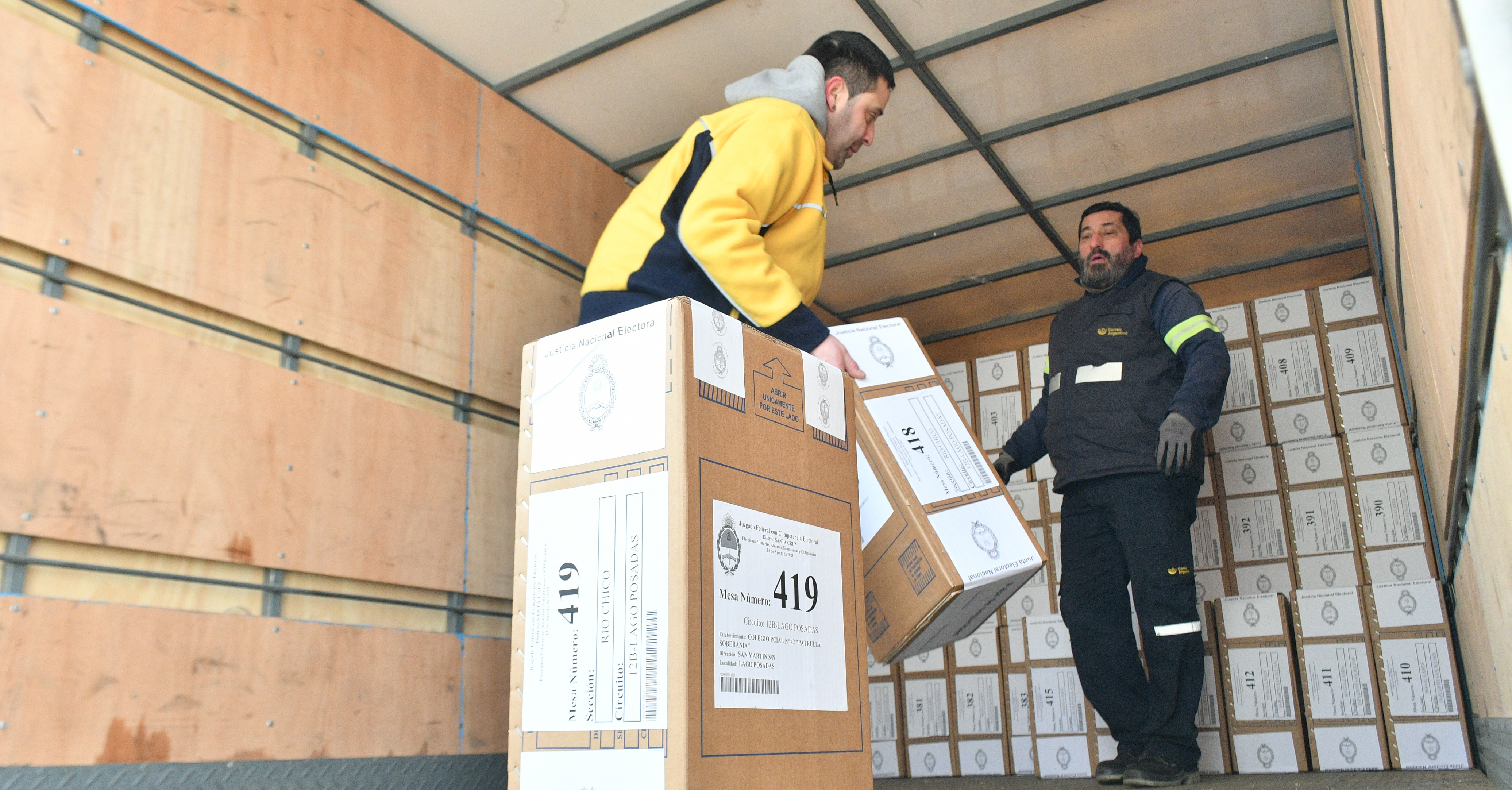 Elecciones 2023: hoy comienza el escrutinio definitivo de las PASO en el país