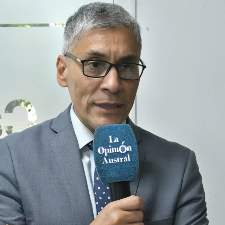 Eloy Echazú: “Seguiré trabajando por Santa Cruz y Río Gallegos”