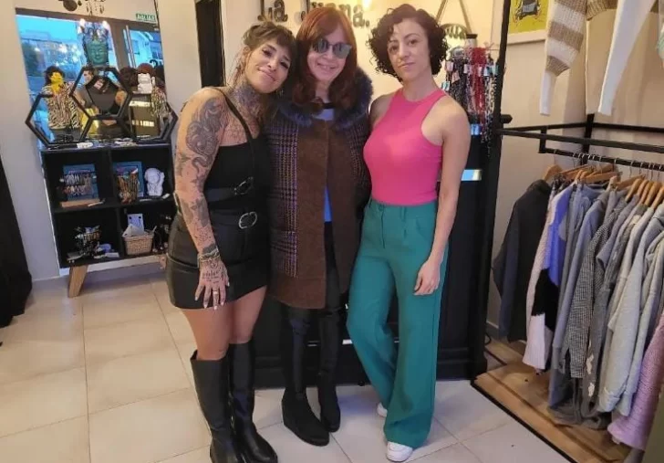 Cristina Kirchner visitó una tienda de Río Gallegos y su dueña compartió el momento en las redes