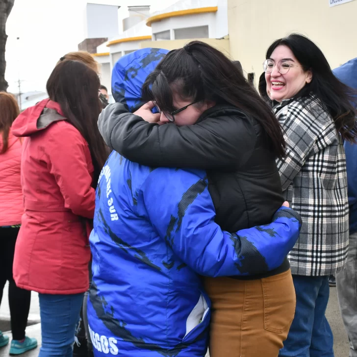 “Tengo alivio en mi corazón”, dijo “La Peke” tras la condena a 15 años de cárcel por abuso de su hermanastro