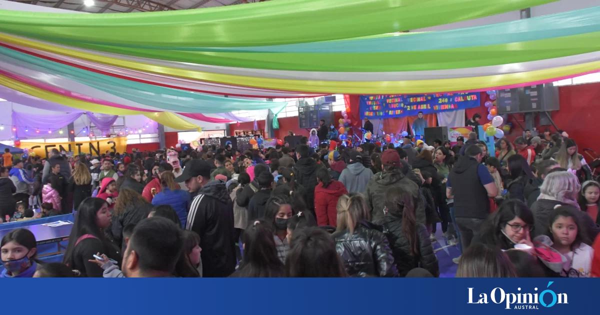 Multitudinarios festejos en Río Gallegos en el cierre del Mes de la ...