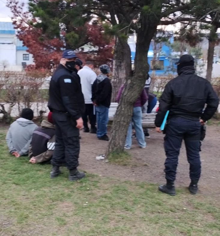 Jóvenes demorados con marihuana y LSD en la Cuenca Carbonífera Jóvenes demorados con marihuana y LSD en la Cuenca Carbonífera