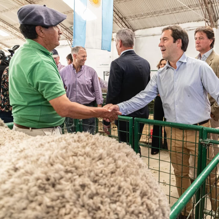 Juan Pablo Luque apoyó al sector en la Feria Rural en Comodoro Rivadavia: “El campo no es el enemigo”