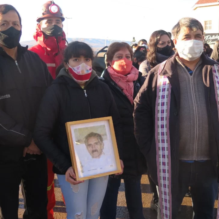 A 18 años, la Cuenca Carbonífera rindió homenaje a los 14 mineros A 18 años, la Cuenca Carbonífera rindió homenaje a los 14 mineros