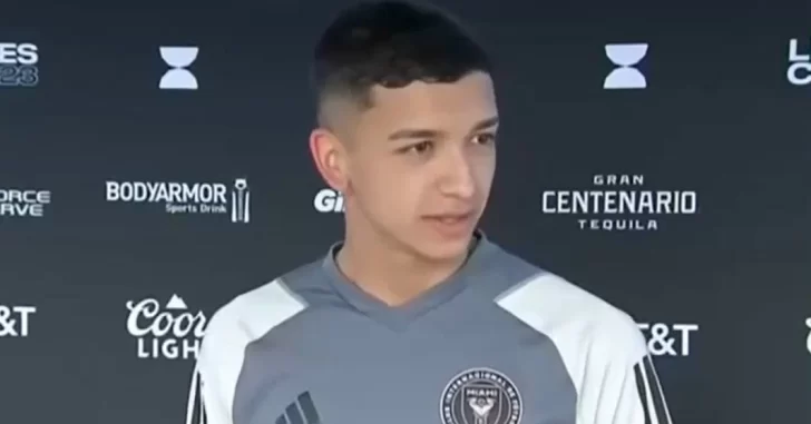Tomás “Toto” Aviles, jugador de Santa Cruz, deberá esperar para el debut