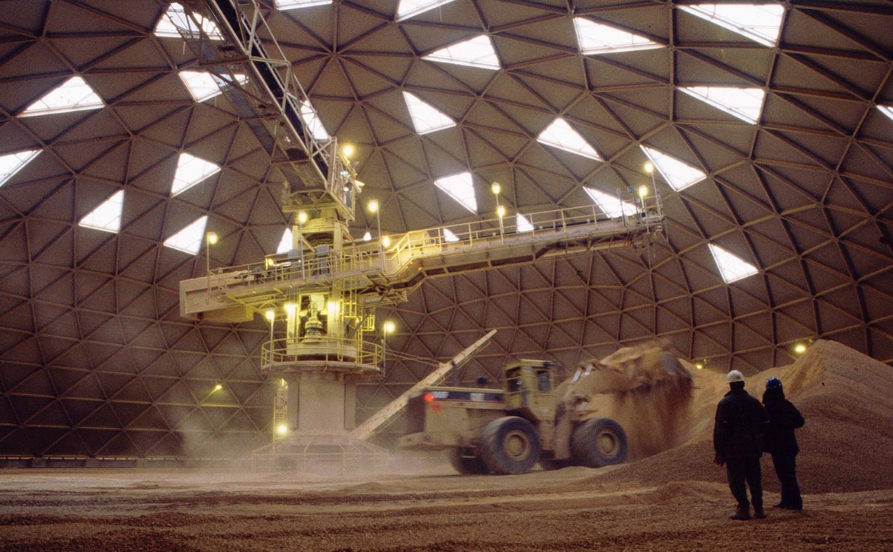  Cerro vanguardia, la operación que impuso un modelo exploratorio en el Macizo del Deseado.