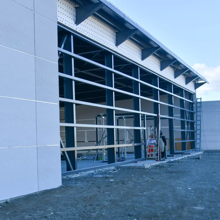 La obra de la nueva terminal de Río Gallegos “va tomando forma”