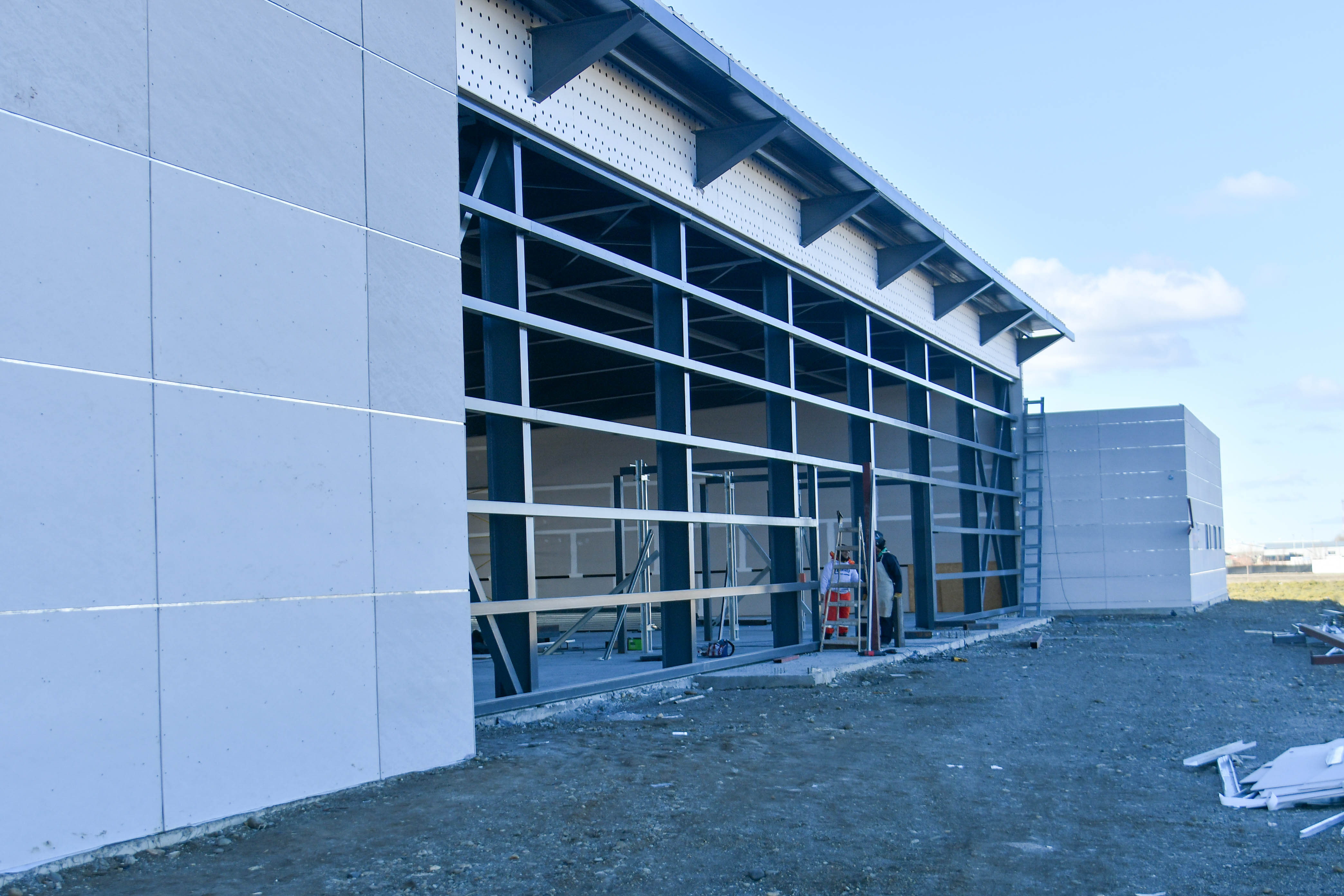 La obra de la nueva terminal de Río Gallegos “va tomando forma”