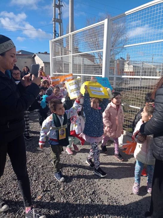 Niños del Jardín N° 53 de Río Gallegos tuvieron su “cierre de campaña”