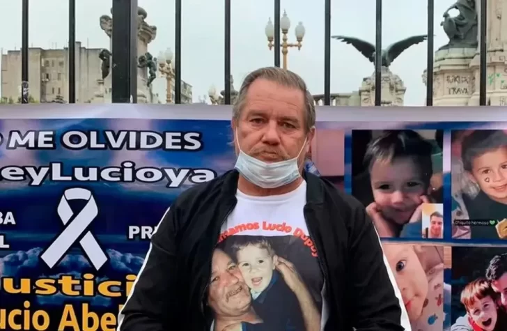 La reacción del abuelo de Lucio Dupuy ante la provocación de una de las acusadas de su asesinato