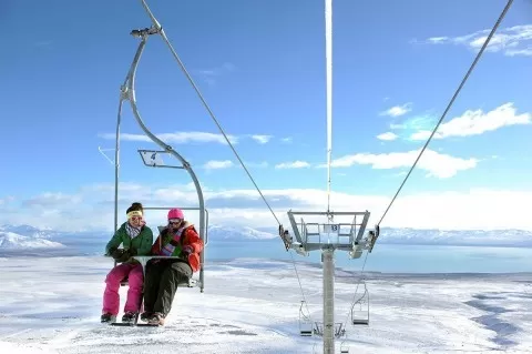 Vacaciones de invierno: 3 lugares para esquiar en Santa Cruz