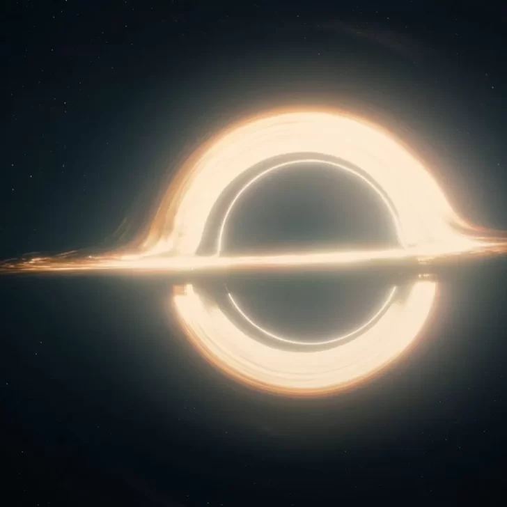 Revelaron la primera imagen del agujero negro gigante del centro de la Vía Láctea Revelaron la primera imagen del agujero negro gigante del centro de la Vía Láctea