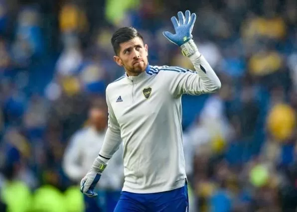 Agustín Rossi firmó contrato con Al-Nasar y no vuelve a Boca