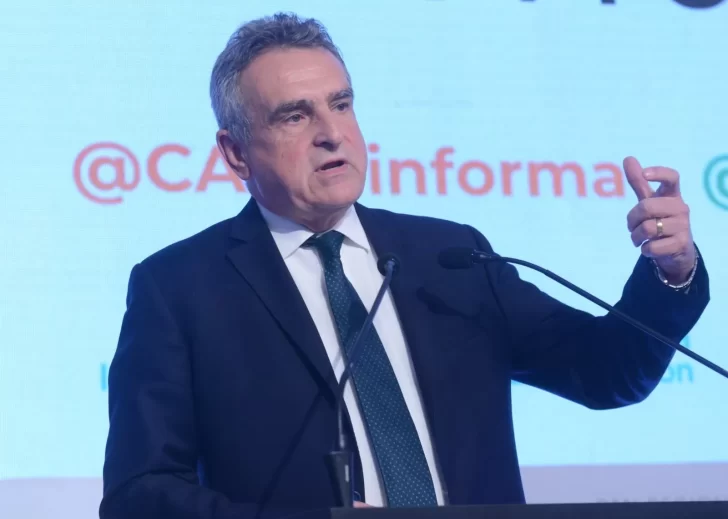 Agustín Rossi: “Si privilegiamos el desarrollo, las oportunidades de Argentina son muchísimas”