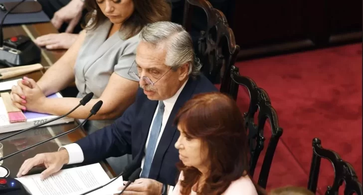 Fernández anunció que presentará proyecto de ley para aumentar inversión educativa de 6 a 8% del PBI