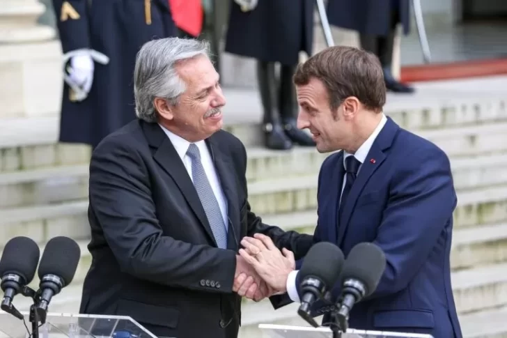 Alberto Fernández viaja a Francia y se reúne el viernes con Emmanuel Macron