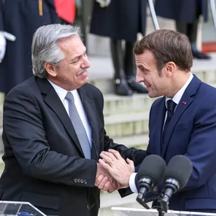 Alberto Fernández viaja a Francia y se reúne el viernes con Emmanuel Macron