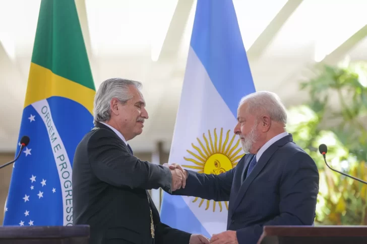 Alberto Fernández viaja a Brasil a la Cumbre del Mercosur, con eje en el tratado con la Unión Europea