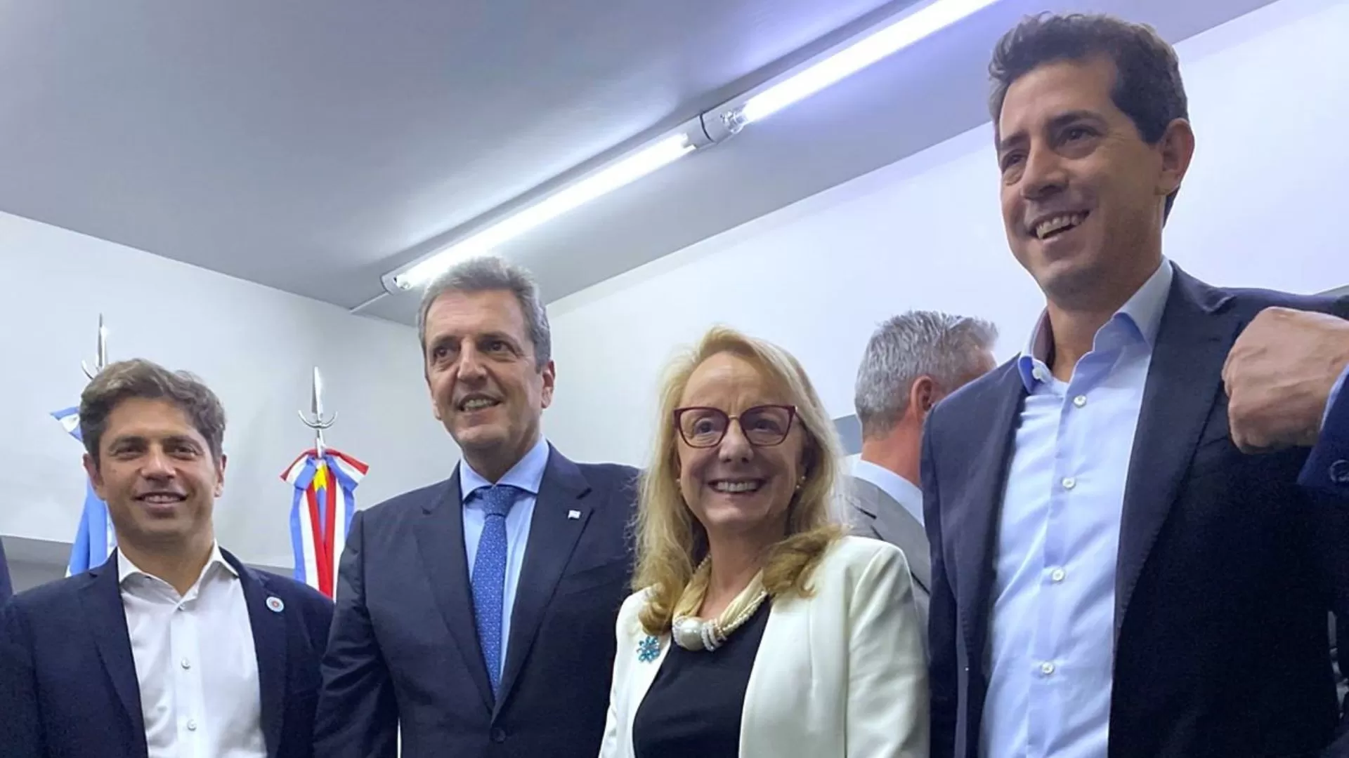 Alicia Kirchner viajó junto a Sergio Massa a Tucumán para participar de la cumbre de los gobernadores