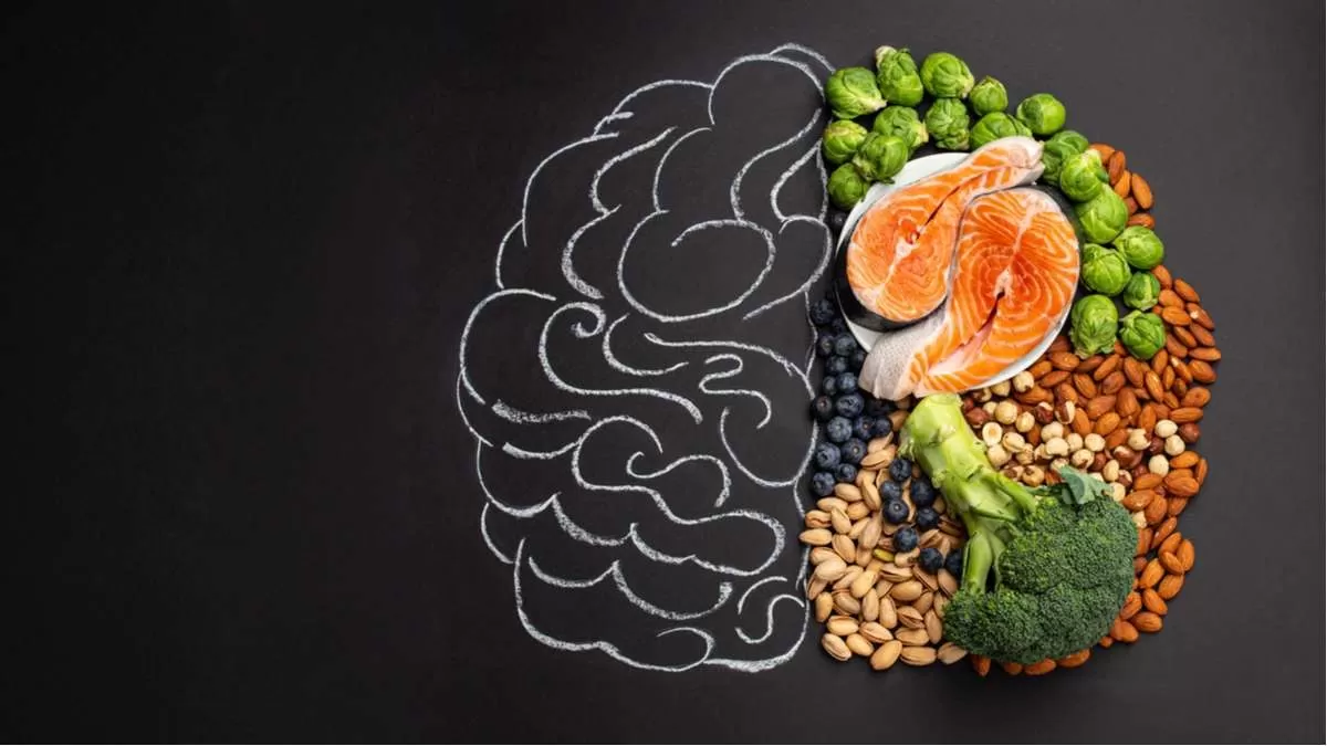 Nutrición: los 6 “súper alimentos” para cuidar la salud de tu cerebro Nutrición: los 6 “súper alimentos” para cuidar la salud de tu cerebro