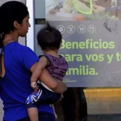 Anses confirmó el aumento de la AUH y la actualización de un plus para abril