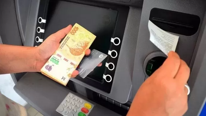 ANSES: ¿quiénes cobran el bono extra este lunes 18 de julio?