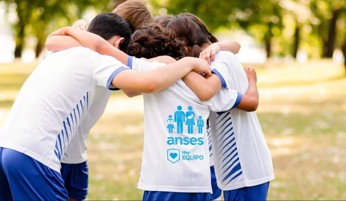 AUH: en qué consiste el plan “Hay equipo” para niños de 5 a 17 años y cómo anotarse AUH: en qué consiste el plan “Hay equipo” para niños de 5 a 17 años y cómo anotarse