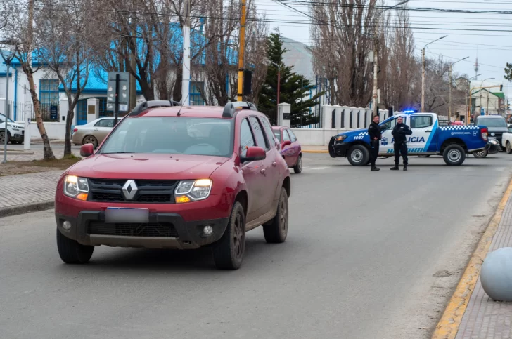 Atropellaron a una menor en la Avenida San Martín frente a la Municipalidad de Río Gallegos