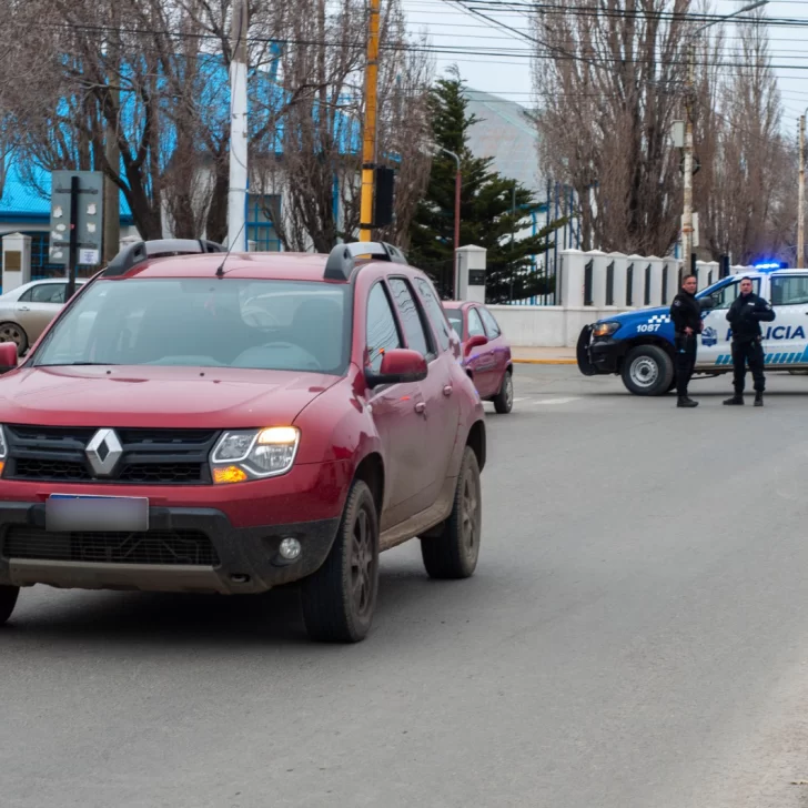 Atropellaron a una menor en la Avenida San Martín frente a la Municipalidad de Río Gallegos