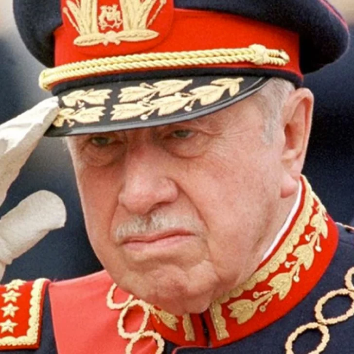 Efeméride del 2 de marzo: el dictador chileno Augusto Pinochet es liberado luego de 503 días en prisión