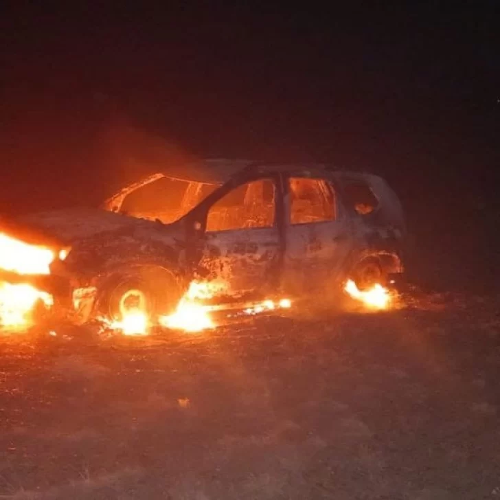 Misterioso incendio cerca de Pico Truncado: investigan si es un auto robado