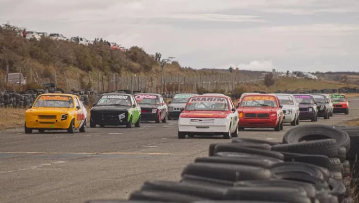 Pista: 9 categorías y 11 finales en el “Muñiz”, con pilotos de Punta Arenas